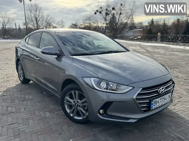 Седан Hyundai Elantra 2018 2 л. Автомат обл. Харківська, Харків - Фото 1/21