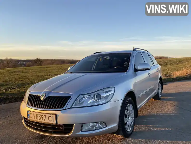 Універсал Skoda Octavia 2012 1.6 л. Ручна / Механіка обл. Черкаська, Умань - Фото 1/21