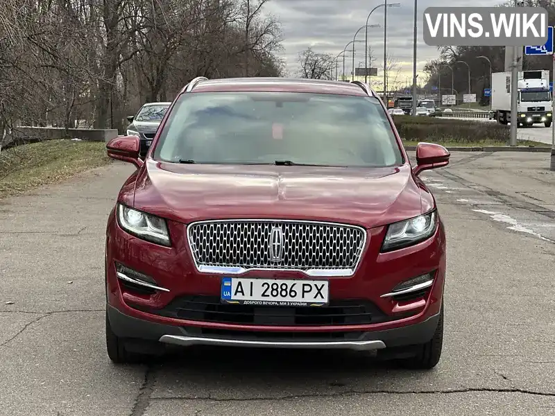 Внедорожник / Кроссовер Lincoln MKC 2019 2 л. Автомат обл. Киевская, Киев - Фото 1/21