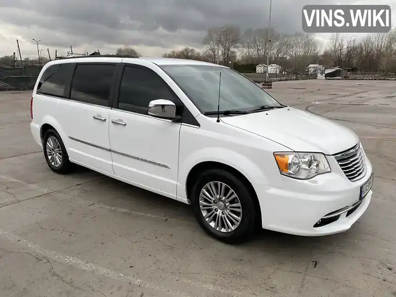 Мінівен Chrysler Town & Country 2013 3.6 л. Автомат обл. Вінницька, Гайсин - Фото 1/18