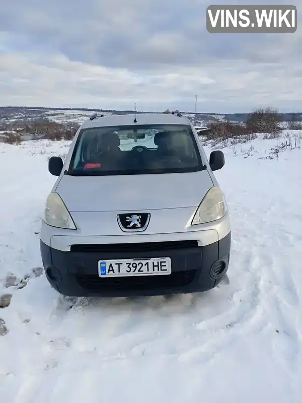 Мінівен Peugeot Partner 2011 1.6 л. Ручна / Механіка обл. Івано-Франківська, Калуш - Фото 1/21