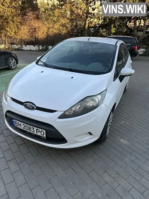 Хетчбек Ford Fiesta 2011 1.4 л. Ручна / Механіка обл. Рівненська, Рівне - Фото 1/11