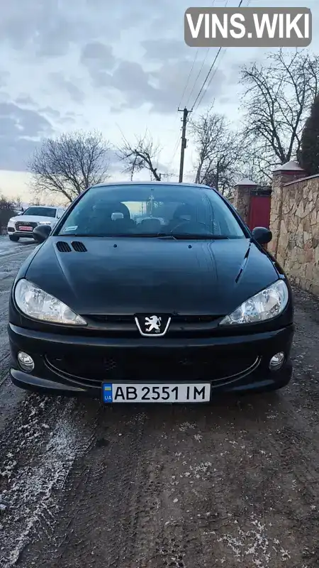 Хетчбек Peugeot 206 2006 1.36 л. Ручна / Механіка обл. Вінницька, Чернівці - Фото 1/8