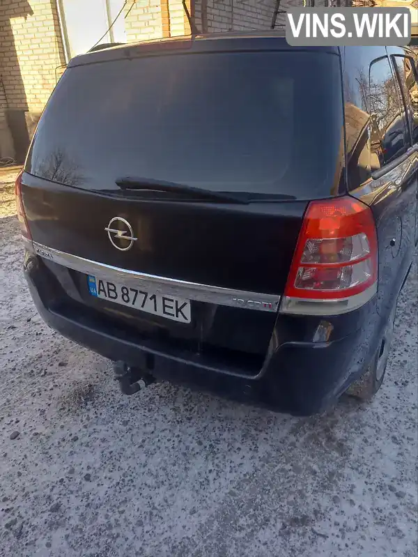 W0L0AHM758G156445 Opel Zafira 2008 Мінівен 1.9 л. Фото 4