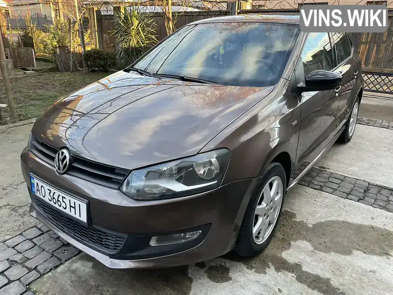 Хэтчбек Volkswagen Polo 2012 1.2 л. Ручная / Механика обл. Закарпатская, Мукачево - Фото 1/10