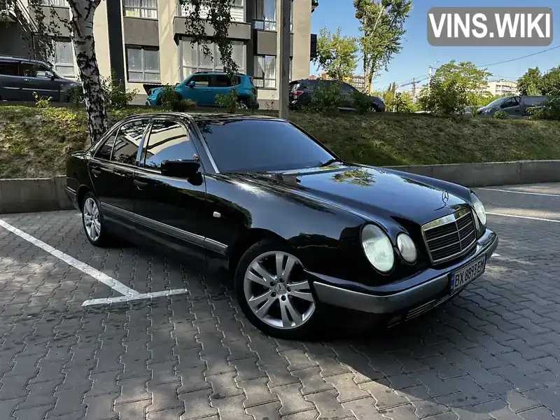 Седан Mercedes-Benz E-Class 1997 2 л. Ручная / Механика обл. Хмельницкая, Хмельницкий - Фото 1/21