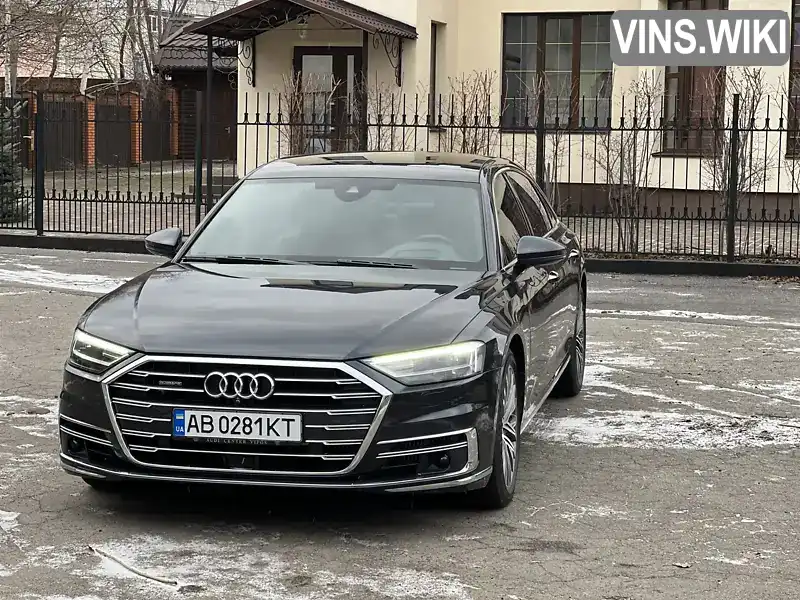 WAU8DAF86KN018032 Audi A8 2019 Седан 3 л. Фото 1