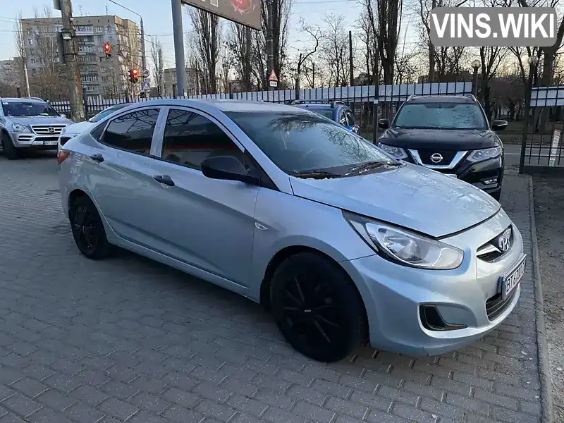 Седан Hyundai Accent 2013 1.4 л. Ручная / Механика обл. Николаевская, Николаев - Фото 1/21