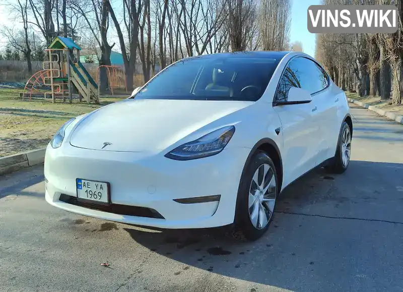 Позашляховик / Кросовер Tesla Model Y 2023 null_content л. обл. Дніпропетровська, Верхньодніпровськ - Фото 1/21