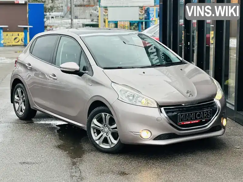 Хэтчбек Peugeot 208 2014 1.6 л. Автомат обл. Харьковская, Харьков - Фото 1/21