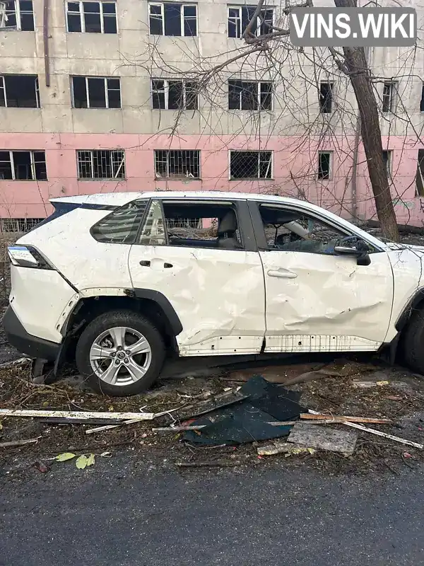 Позашляховик / Кросовер Toyota RAV4 2020 2 л. Автомат обл. Одеська, Одеса - Фото 1/9