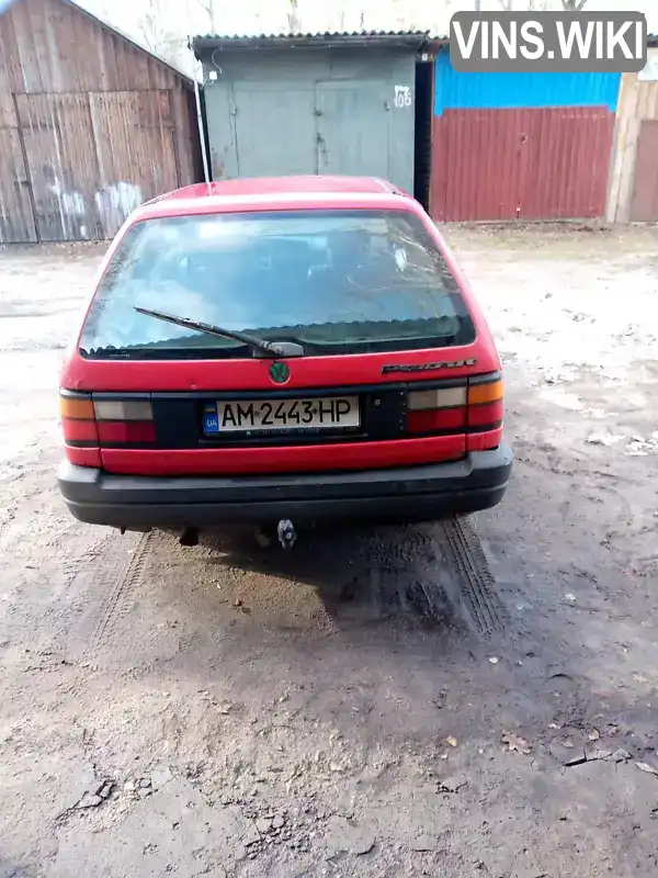 Универсал Volkswagen Passat 1991 null_content л. Ручная / Механика обл. Житомирская, Радомышль - Фото 1/7