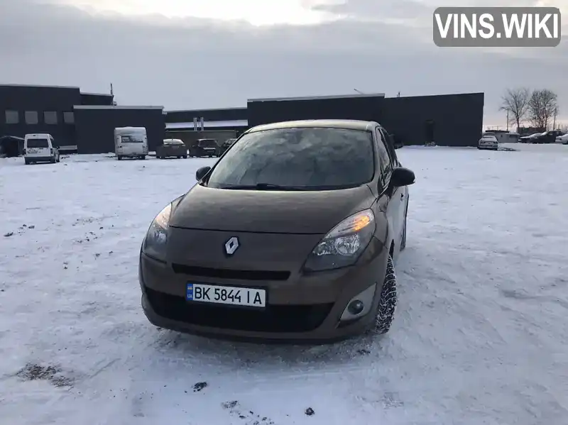 Минивэн Renault Grand Scenic 2011 1.6 л. Ручная / Механика обл. Ровенская, Ровно - Фото 1/15