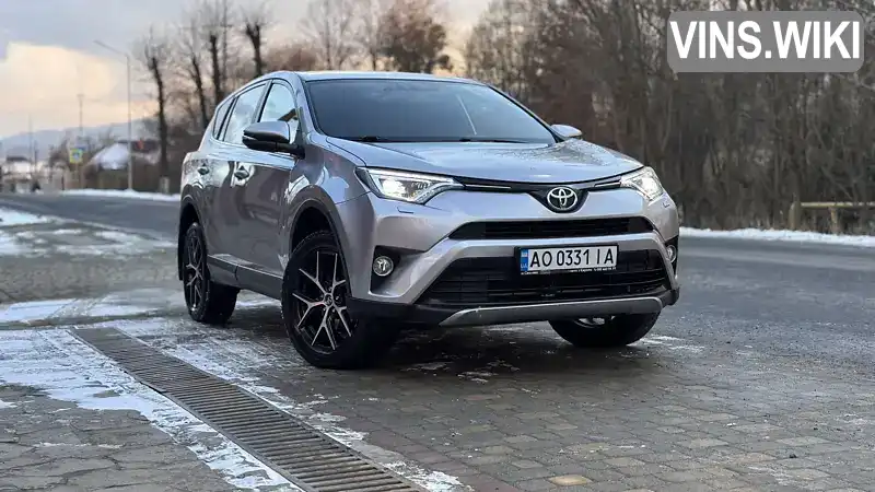 Позашляховик / Кросовер Toyota RAV4 2017 2.23 л. Автомат обл. Закарпатська, Свалява - Фото 1/21