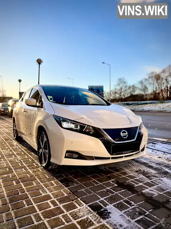 Хэтчбек Nissan Leaf 2019 null_content л. Автомат обл. Ивано-Франковская, Ивано-Франковск - Фото 1/19