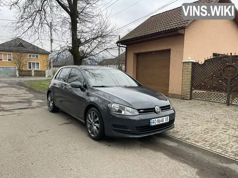 Хетчбек Volkswagen Golf 2014 1.6 л. Ручна / Механіка обл. Закарпатська, Ужгород - Фото 1/21