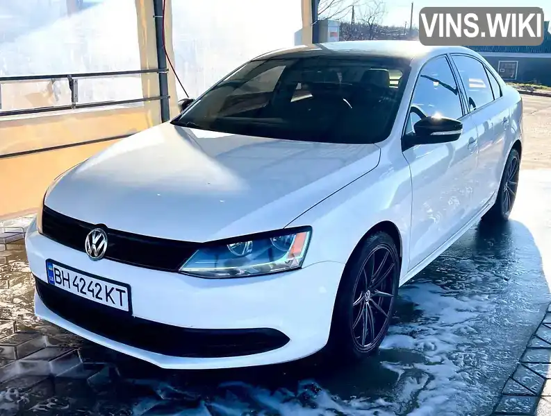 Седан Volkswagen Jetta 2011 2.48 л. Автомат обл. Одесская, Подольск (Котовск) - Фото 1/12