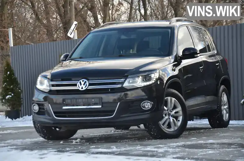 Внедорожник / Кроссовер Volkswagen Tiguan 2015 2 л. Автомат обл. Львовская, Дрогобыч - Фото 1/21