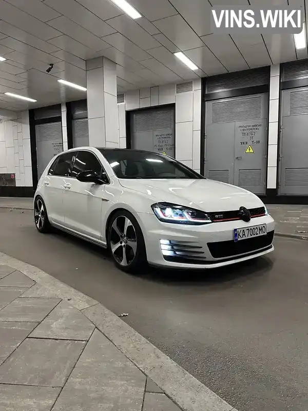 Хетчбек Volkswagen Golf GTI 2015 1.98 л. Ручна / Механіка обл. Київська, Київ - Фото 1/21