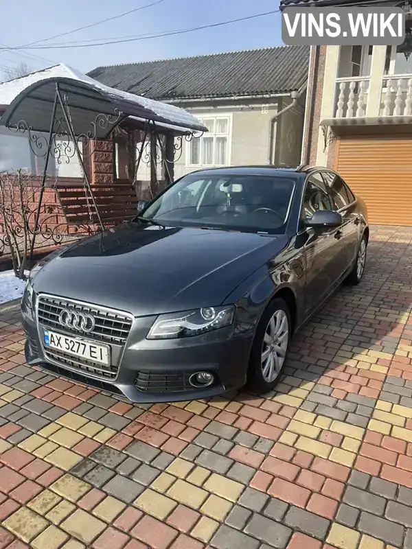 Седан Audi A4 2011 2 л. Автомат обл. Ивано-Франковская, Калуш - Фото 1/21