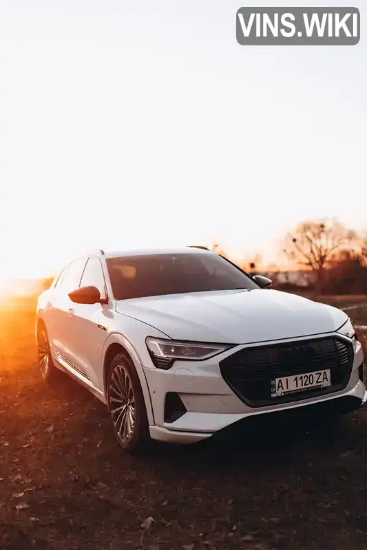 Позашляховик / Кросовер Audi e-tron 2019 null_content л. Автомат обл. Київська, Переяслав - Фото 1/21