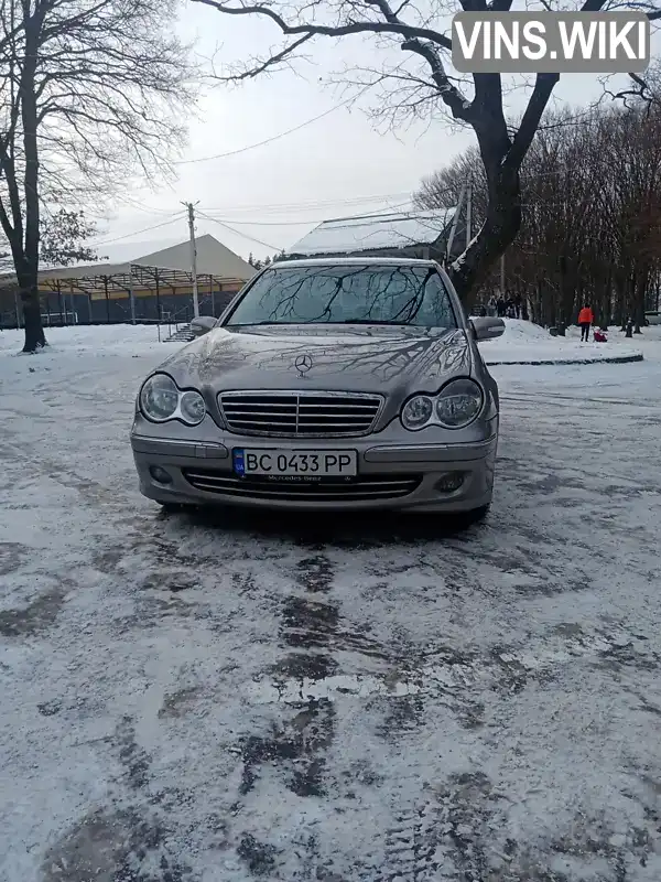 Седан Mercedes-Benz C-Class 2004 2.69 л. Автомат обл. Львівська, Львів - Фото 1/21