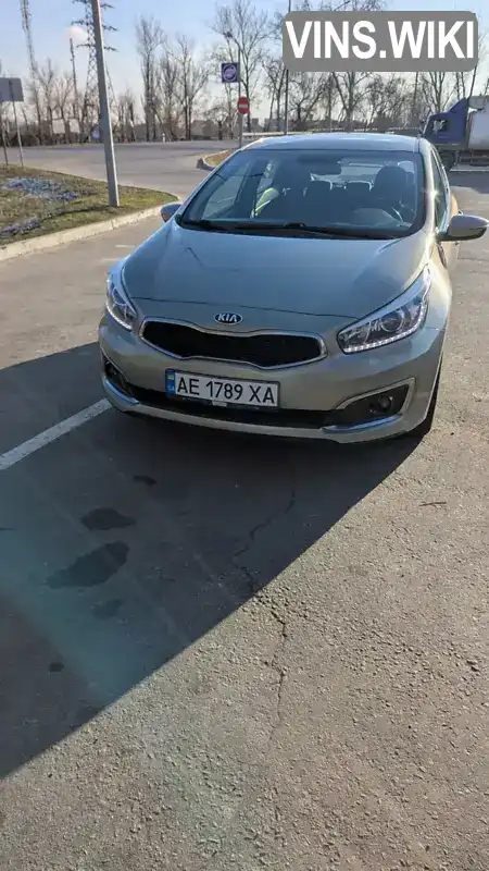 Хетчбек Kia Ceed 2016 1.59 л. Ручна / Механіка обл. Дніпропетровська, Дніпро (Дніпропетровськ) - Фото 1/9