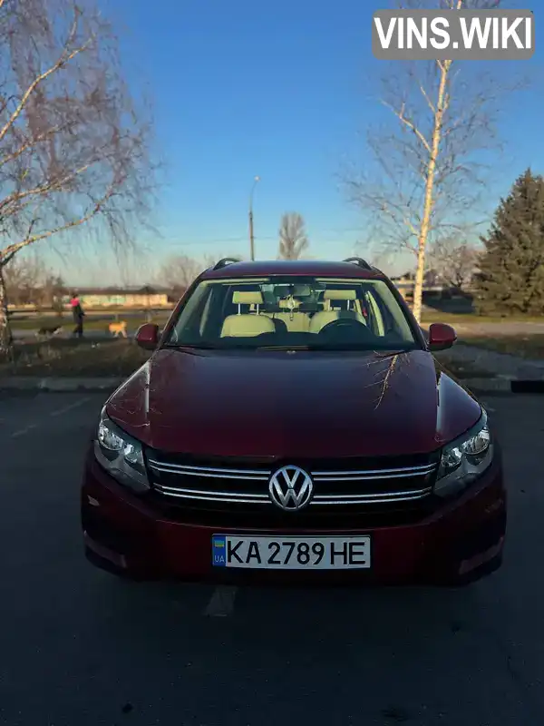 Внедорожник / Кроссовер Volkswagen Tiguan 2015 1.98 л. Автомат обл. Запорожская, Запорожье - Фото 1/12