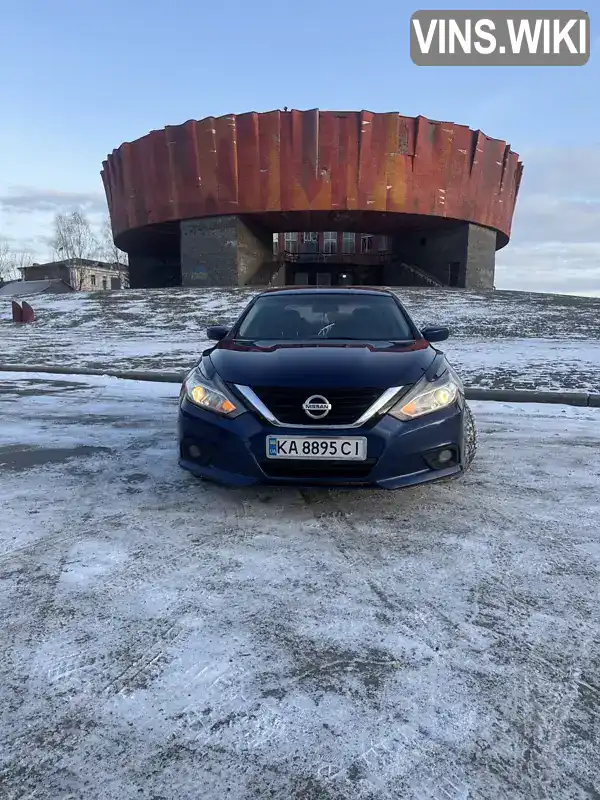 Седан Nissan Altima 2017 2.49 л. Вариатор обл. Хмельницкая, Шепетовка - Фото 1/21