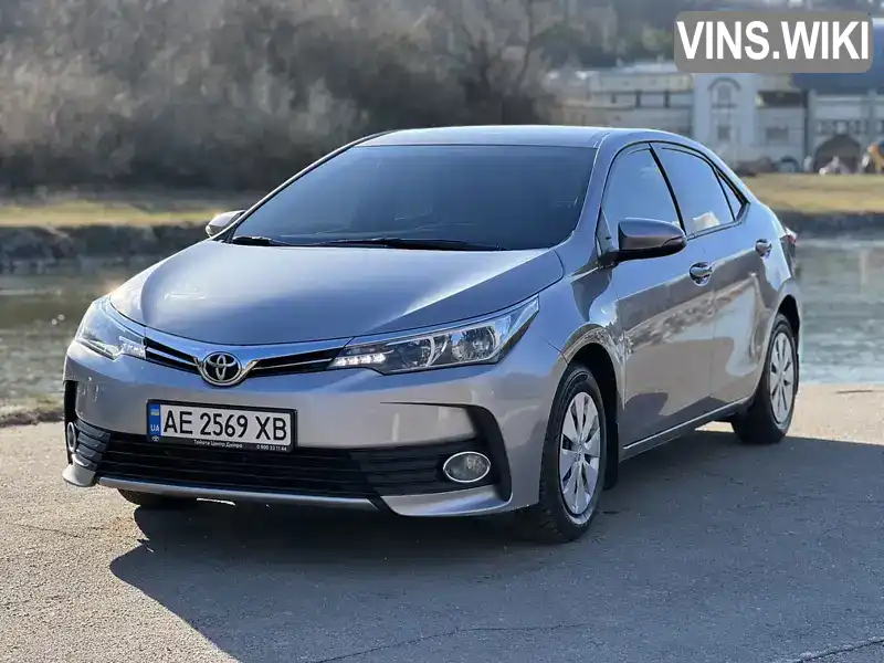 Седан Toyota Corolla 2018 null_content л. Ручная / Механика обл. Днепропетровская, Днепр (Днепропетровск) - Фото 1/21