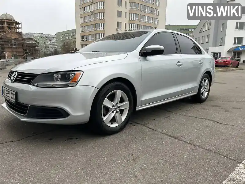 Седан Volkswagen Jetta 2012 1.97 л. Автомат обл. Черкасская, Черкассы - Фото 1/21