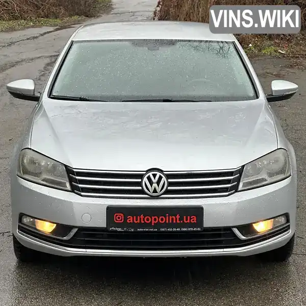 Седан Volkswagen Passat 2012 1.8 л. Автомат обл. Київська, location.city.bilohorodka - Фото 1/21