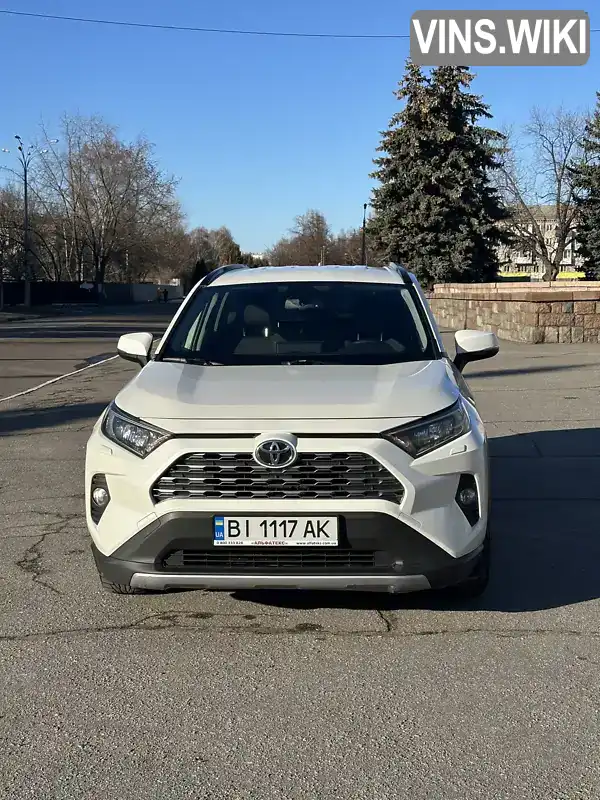 Позашляховик / Кросовер Toyota RAV4 2019 1.99 л. Автомат обл. Полтавська, Кременчук - Фото 1/14