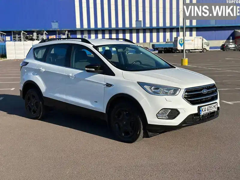 Внедорожник / Кроссовер Ford Kuga 2017 2 л. Автомат обл. Ровенская, Ровно - Фото 1/11