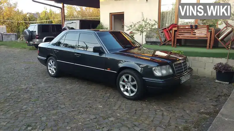 Седан Mercedes-Benz E-Class 1994 2.8 л. Ручная / Механика обл. Закарпатская, Мукачево - Фото 1/21