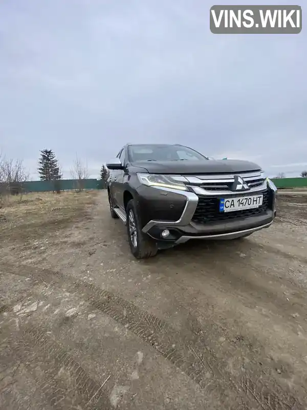 Позашляховик / Кросовер Mitsubishi Pajero Sport 2017 2.4 л. Автомат обл. Черкаська, Монастирище - Фото 1/9