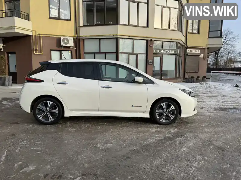 SJNFAAZE1U0058709 Nissan Leaf 2019 Хетчбек  Фото 1