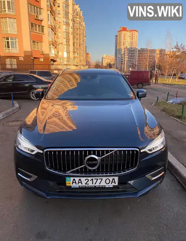 Внедорожник / Кроссовер Volvo XC60 2017 2 л. Автомат обл. Киевская, Киев - Фото 1/11