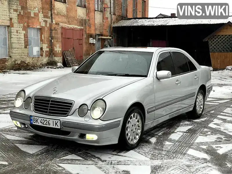 Седан Mercedes-Benz E-Class 2000 2.69 л. Ручна / Механіка обл. Рівненська, Корець - Фото 1/13