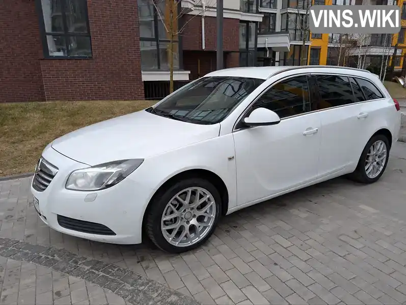 Універсал Opel Insignia 2009 2 л. обл. Житомирська, Житомир - Фото 1/21