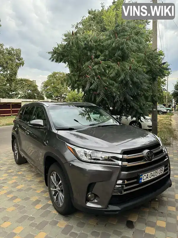 Позашляховик / Кросовер Toyota Highlander 2017 3.46 л. Автомат обл. Черкаська, Черкаси - Фото 1/21