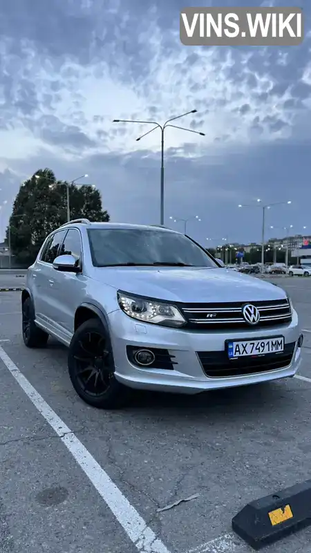 Позашляховик / Кросовер Volkswagen Tiguan 2013 2 л. Автомат обл. Харківська, Харків - Фото 1/9