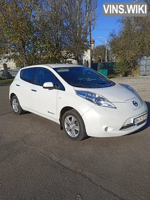 Хэтчбек Nissan Leaf 2014 null_content л. Автомат обл. Одесская, Измаил - Фото 1/10