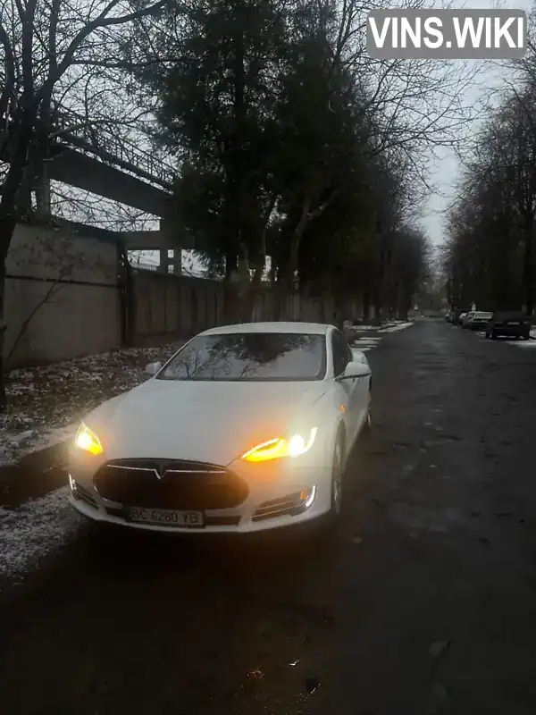 Ліфтбек Tesla Model S 2014 null_content л. обл. Львівська, Львів - Фото 1/10