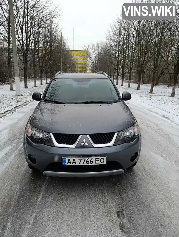 Внедорожник / Кроссовер Mitsubishi Outlander XL 2008 2.4 л. Вариатор обл. Харьковская, Харьков - Фото 1/15