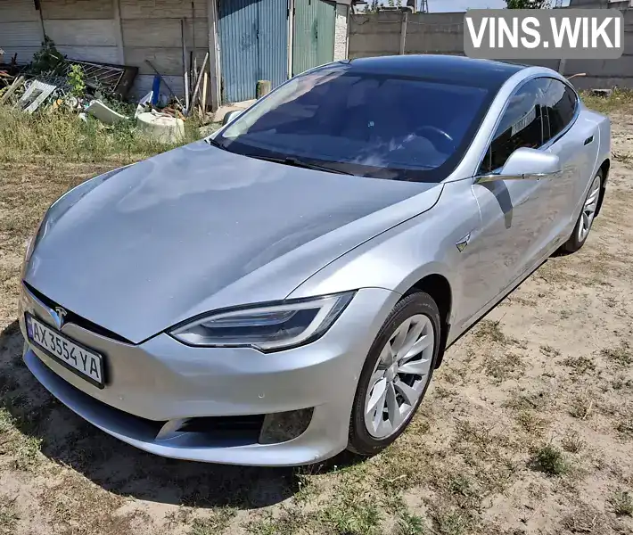 Лифтбек Tesla Model S 2017 null_content л. Автомат обл. Черкасская, Черкассы - Фото 1/17