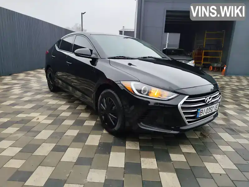 Седан Hyundai Elantra 2018 2 л. Автомат обл. Полтавская, Полтава - Фото 1/14