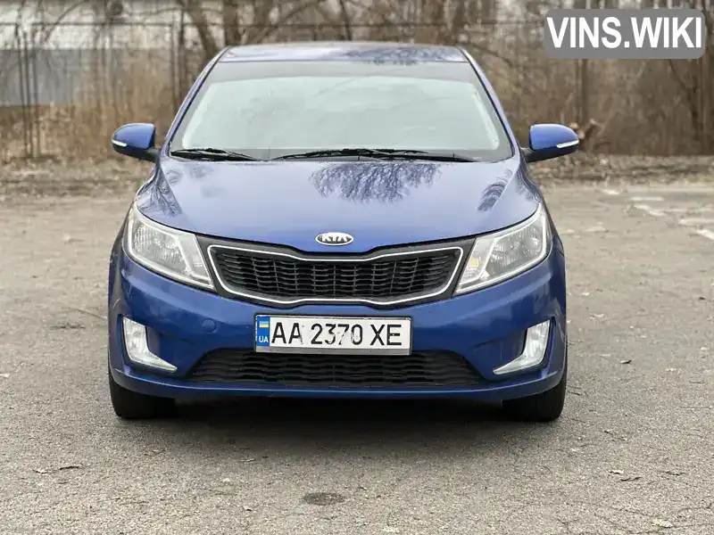 Z94CC41BBDR113312 Kia Rio 2013 Седан 1.59 л. Фото 2