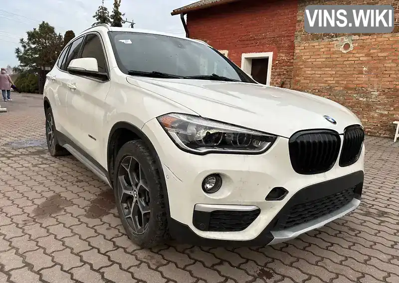 Позашляховик / Кросовер BMW X1 2015 2 л. Типтронік обл. Вінницька, Вінниця - Фото 1/20