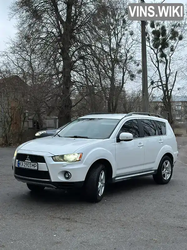 Позашляховик / Кросовер Mitsubishi Outlander 2011 2 л. Автомат обл. Київська, Київ - Фото 1/21